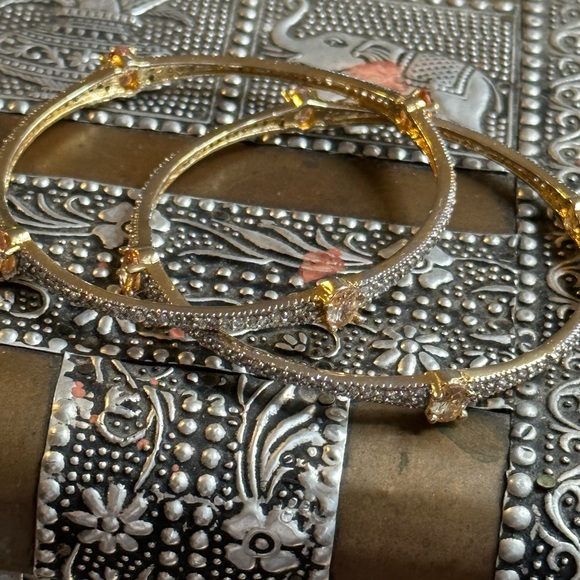 Bangles 2.6” - Picture 2 of 11